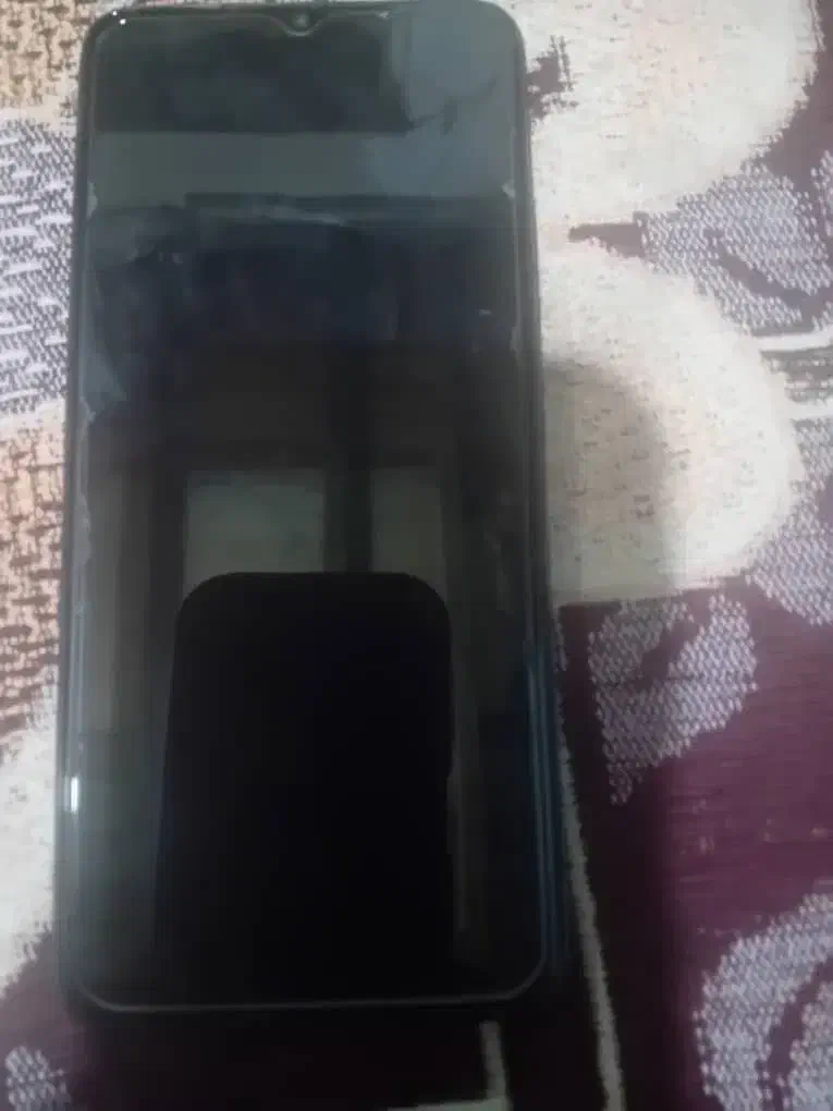 سلام گوشی خوبی هست کارتون هم داره|موبایل|بندرعباس, |دیوار