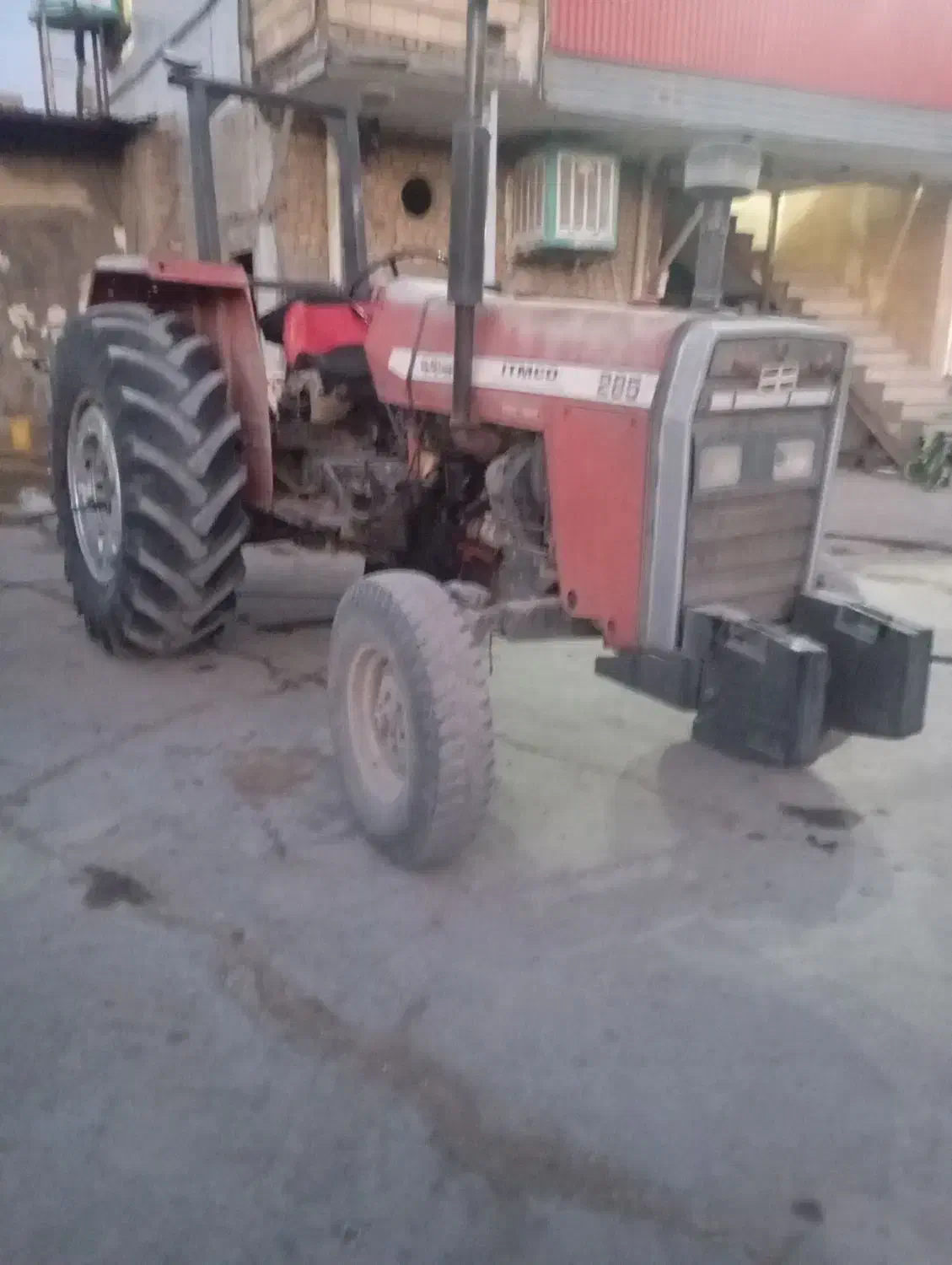 تراکتور مدل ۸۸باگاواهن دیسک وخرمن کوب|خودرو سنگین|دورود, |دیوار