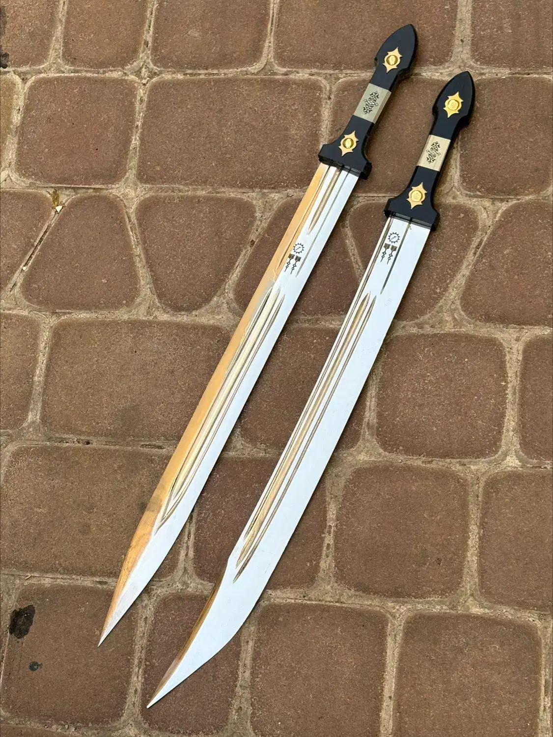 انواع چاقو ۶۰ ۷۰ و ۴۰ سانتی عمده|کوهنوردی و کمپینگ|اسلامشهر, شهرک قائمیه|دیوار