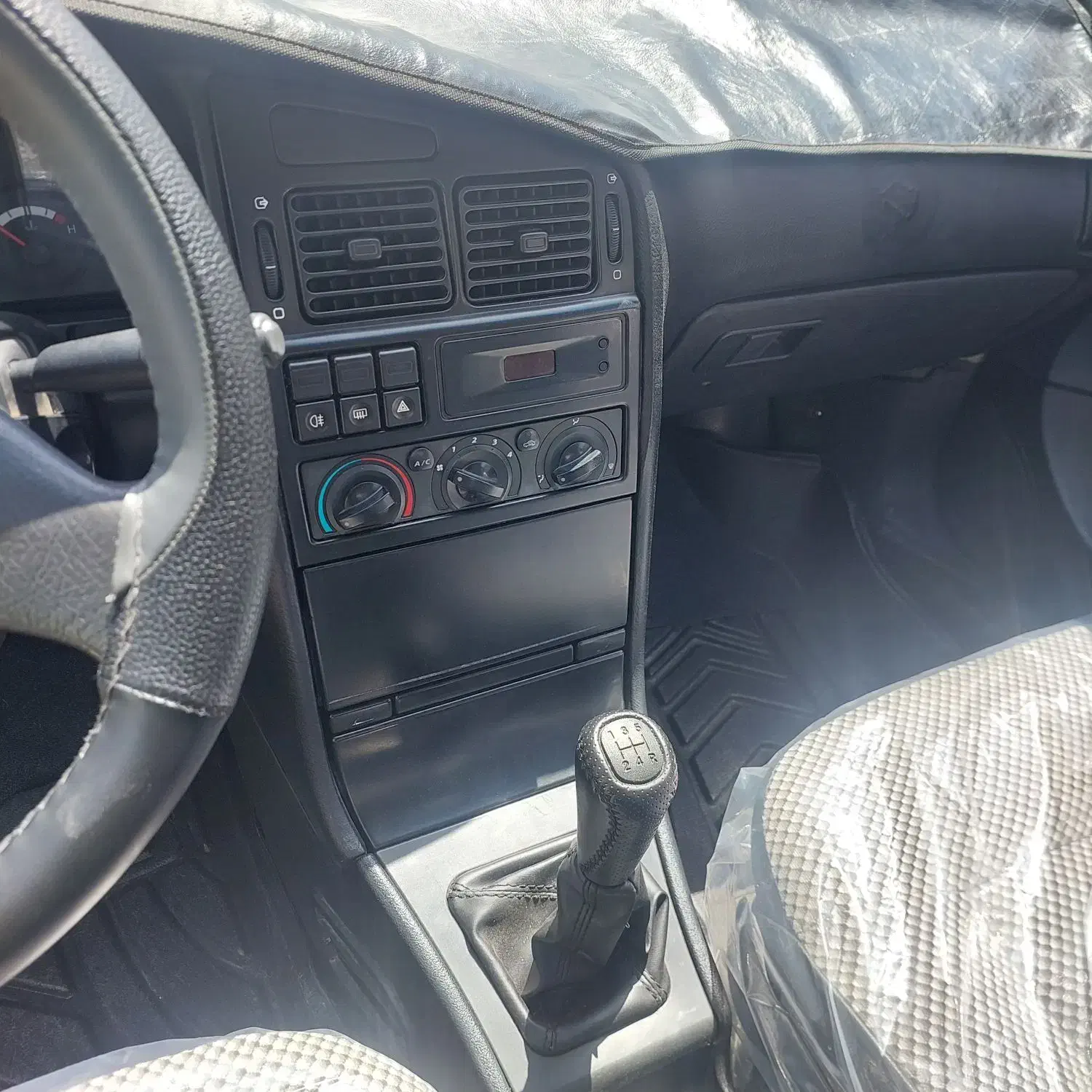 پزو|خودرو سواری و وانت|ایرانشهر, |دیوار