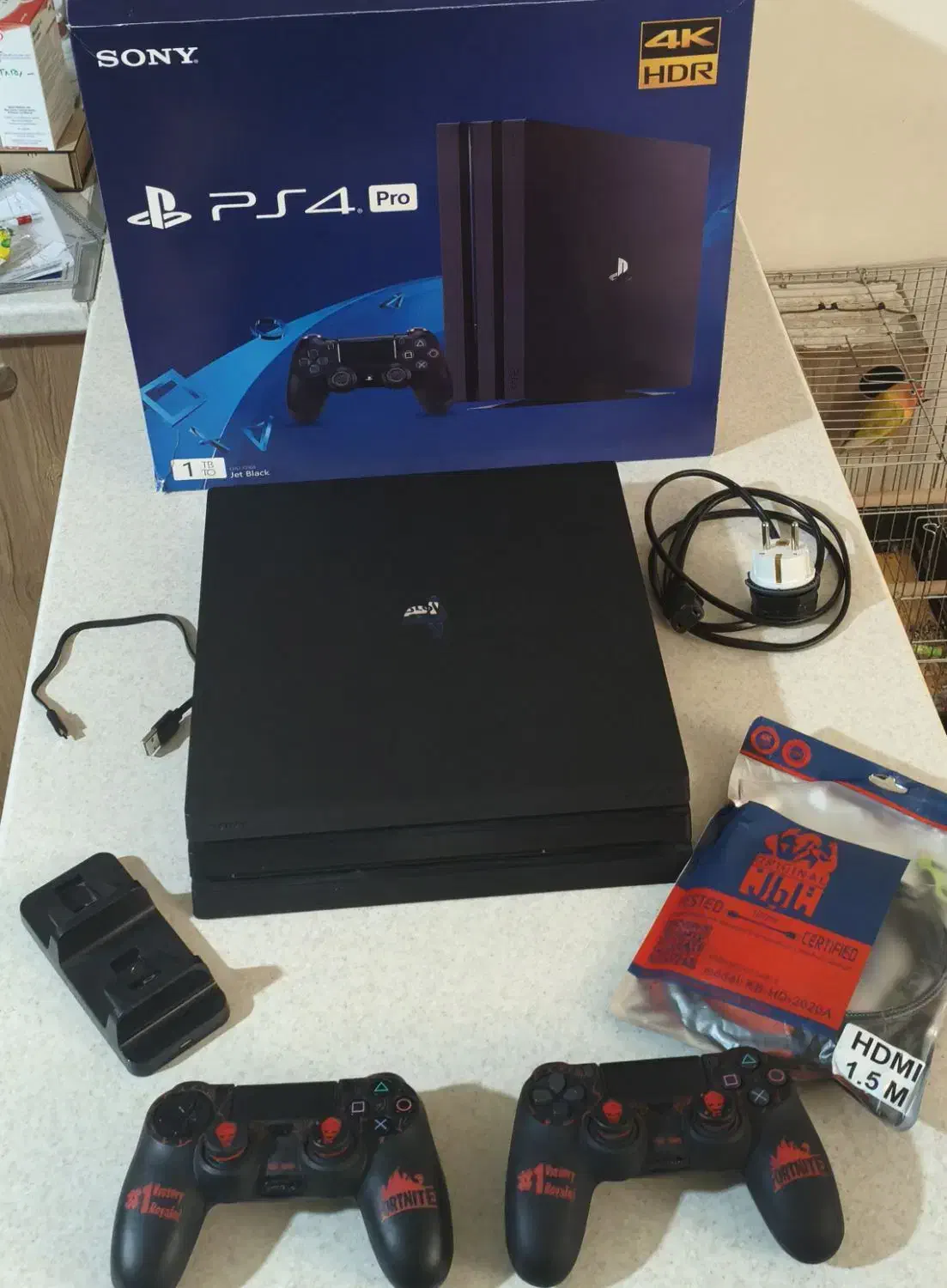 پلستیشن 4پرو|کنسول، بازی ویدئویی و آنلاین|پرند, فاز ۱|دیوار