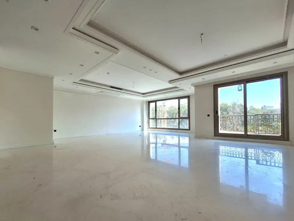 ولنجک /زیر سیزدهم/کلید نخورده /۱۲۰ متر/ فول مشاعات