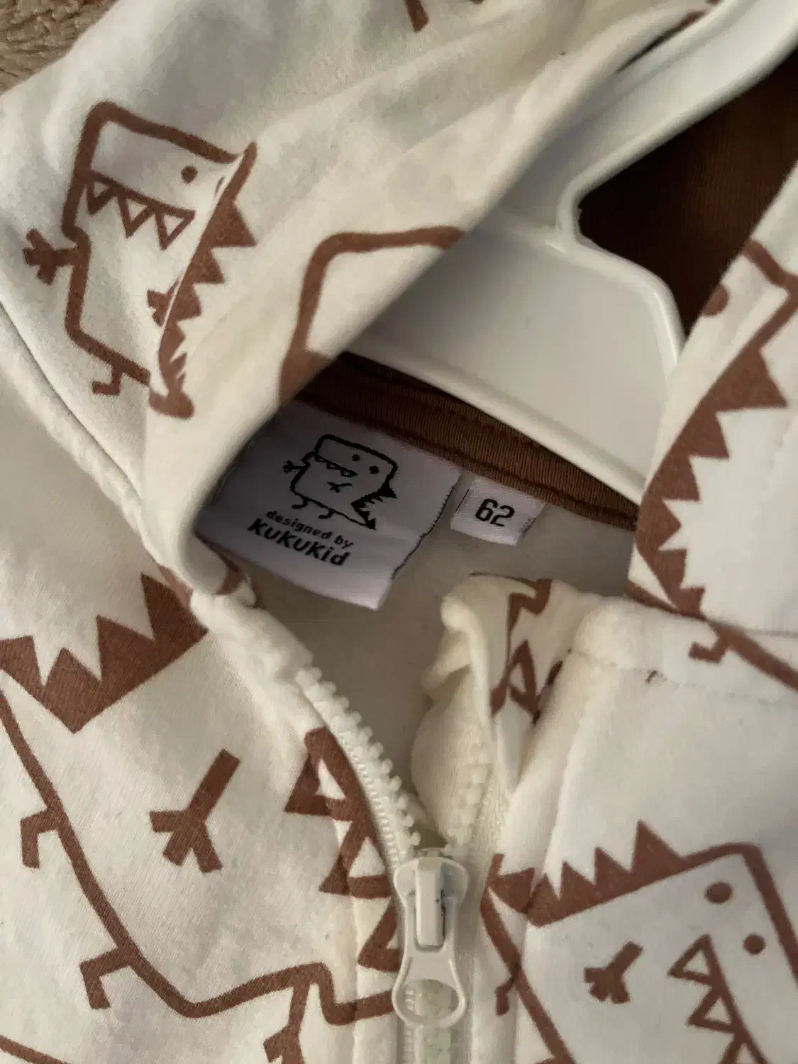 سرهمی نوزاد|کفش و لباس بچه|یزد, |دیوار