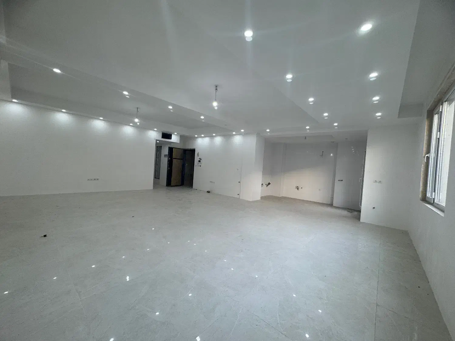 فروش آگهی ۱۴۳ متری باقر آباد نو ساز|فروش آپارتمان|قزوین, |دیوار