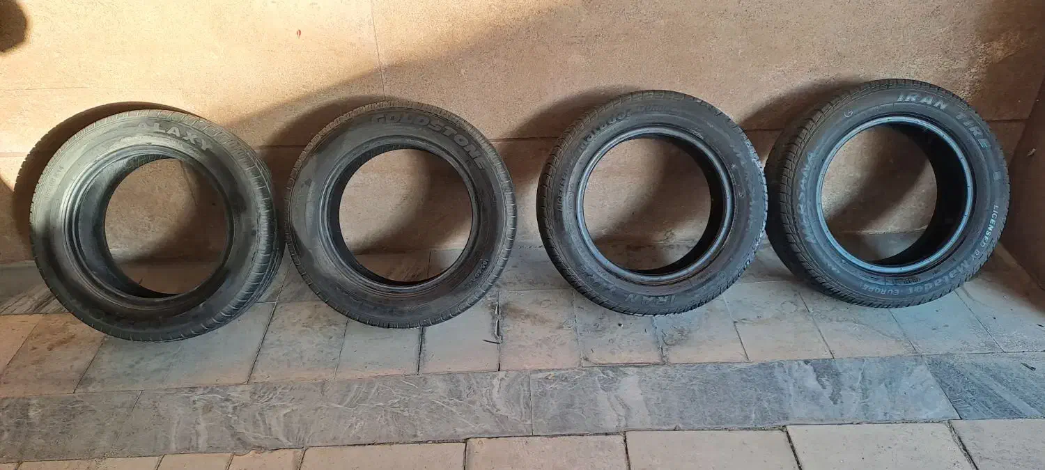 لاستیک ۱۴|قطعات یدکی و لوازم جانبی|بروجرد, |دیوار