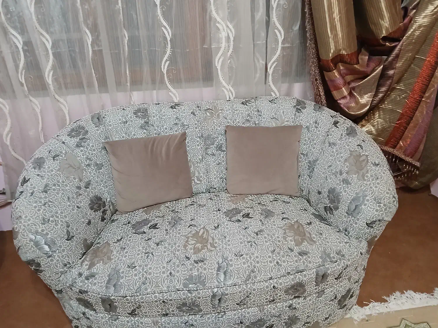 فروش چند دست لباس مجلسی زنانه سایز۴۰و۴۴|لباس|دالخانی, |دیوار