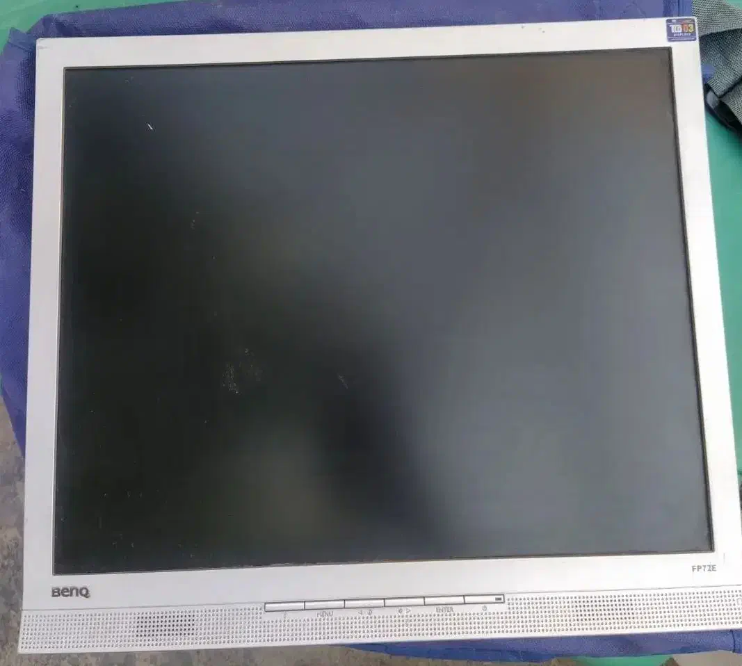 تعدادی مانیتور ( برد سالم )|رایانه رومیزی|ورامین, ورامین|دیوار