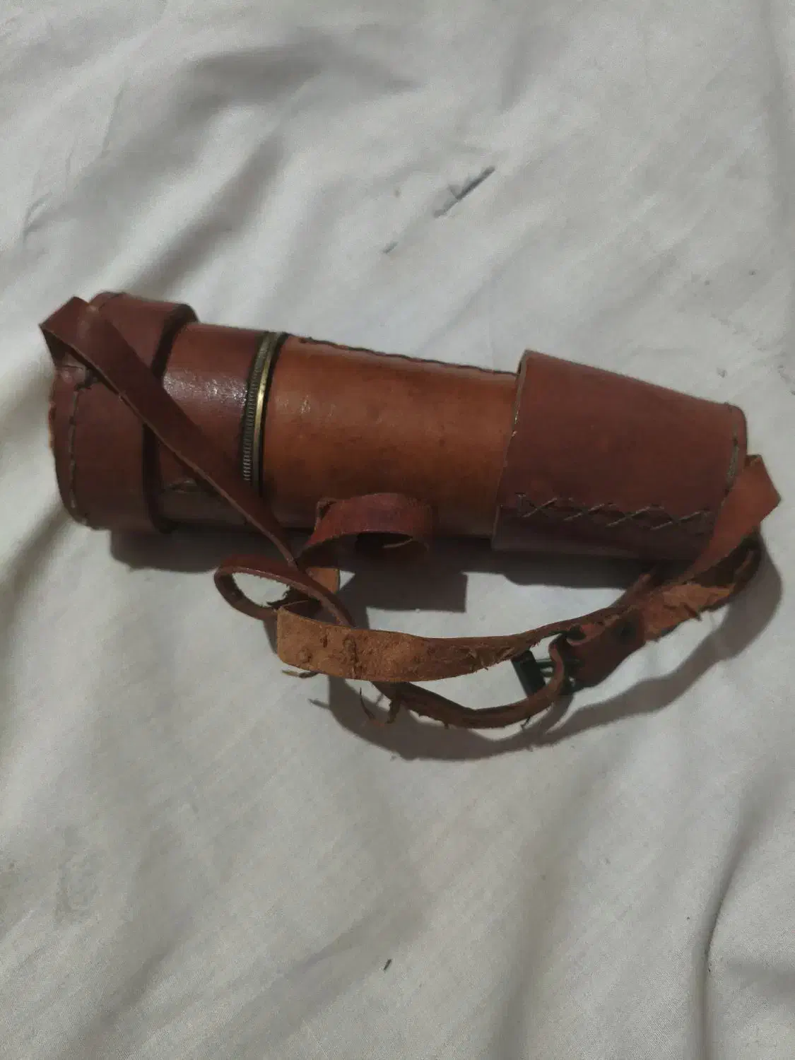 دوربین شکاری عتیقه تک چشمی|کلکسیون اشیاء عتیقه|مشهد, پنجتن|دیوار