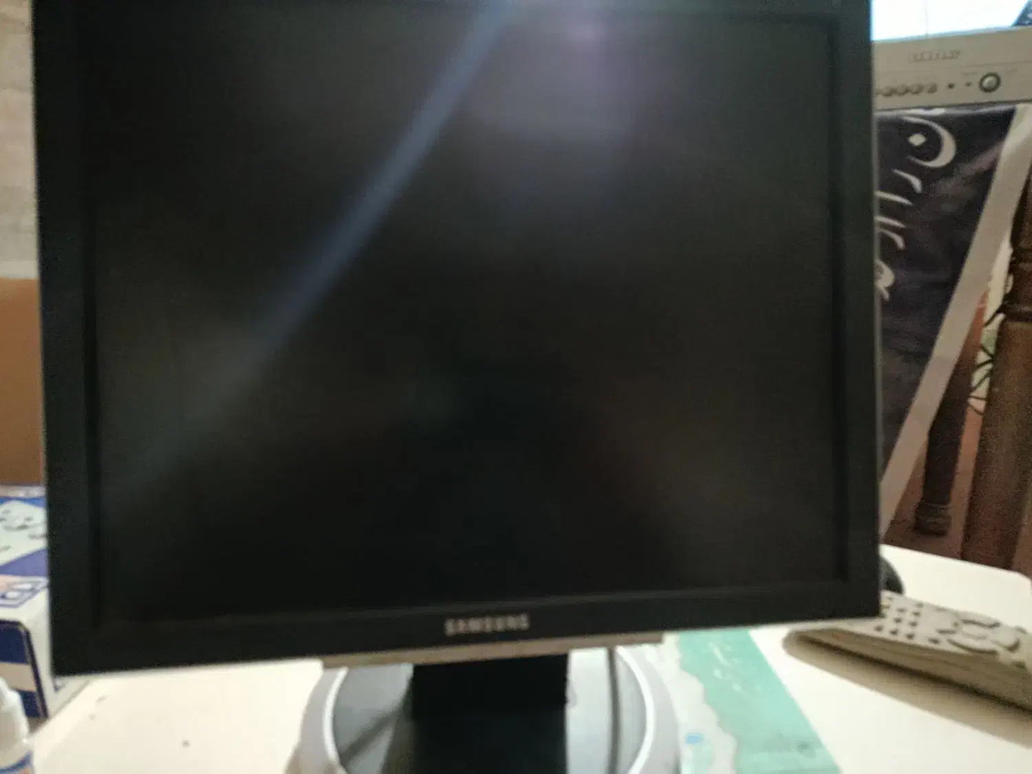 مانیتور 17اینچ فوق تمیز|قطعات و لوازم جانبی رایانه|پاکدشت, پاکدشت (مامازند)|دیوار