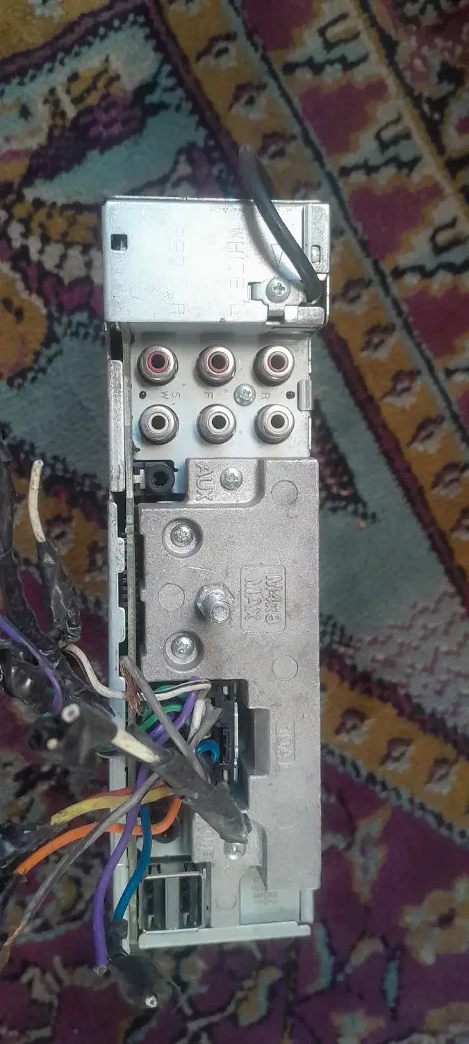 کفی پایونیر|صوتی و تصویری|تهران, درب دوم|دیوار