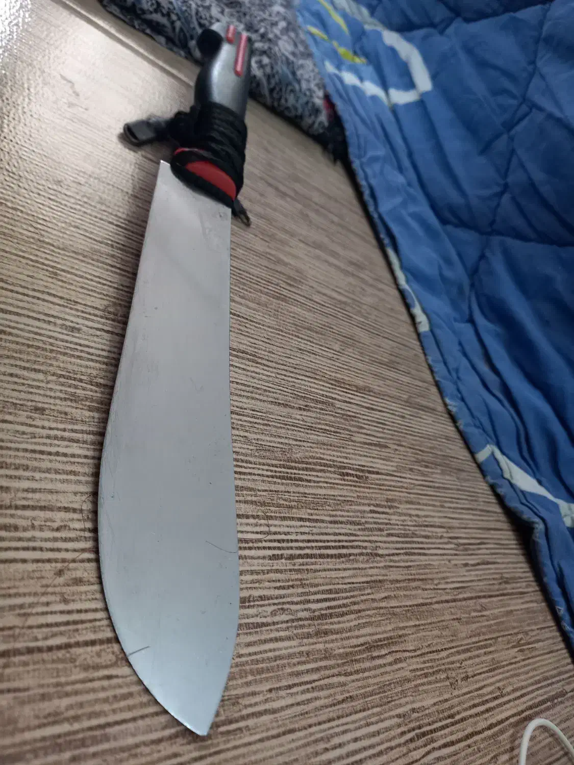 چاقو هندی|ظروف پخت‌وپز|گنبد کاووس, |دیوار