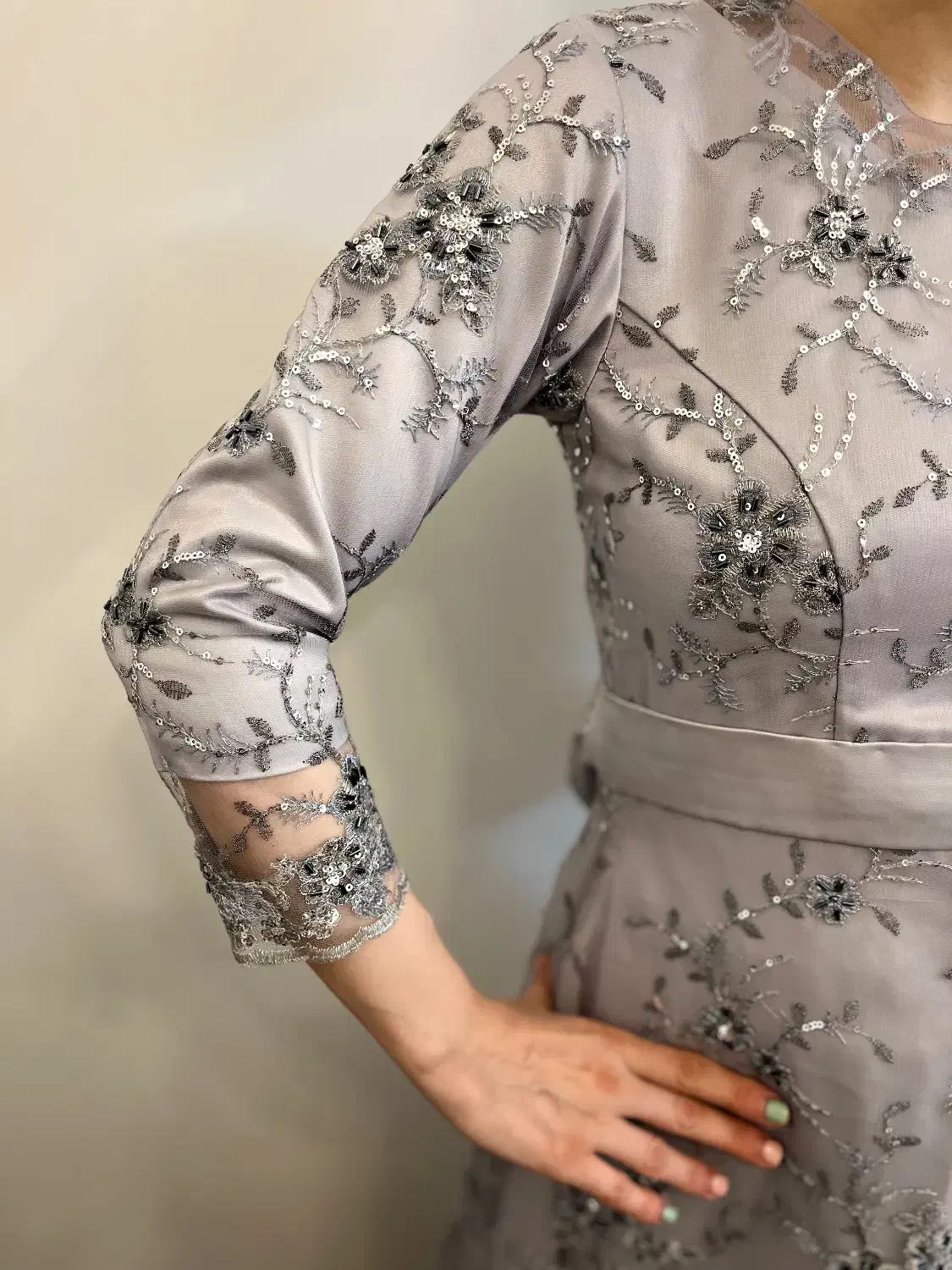 لباس مجلسی|لباس|تنکابن, |دیوار