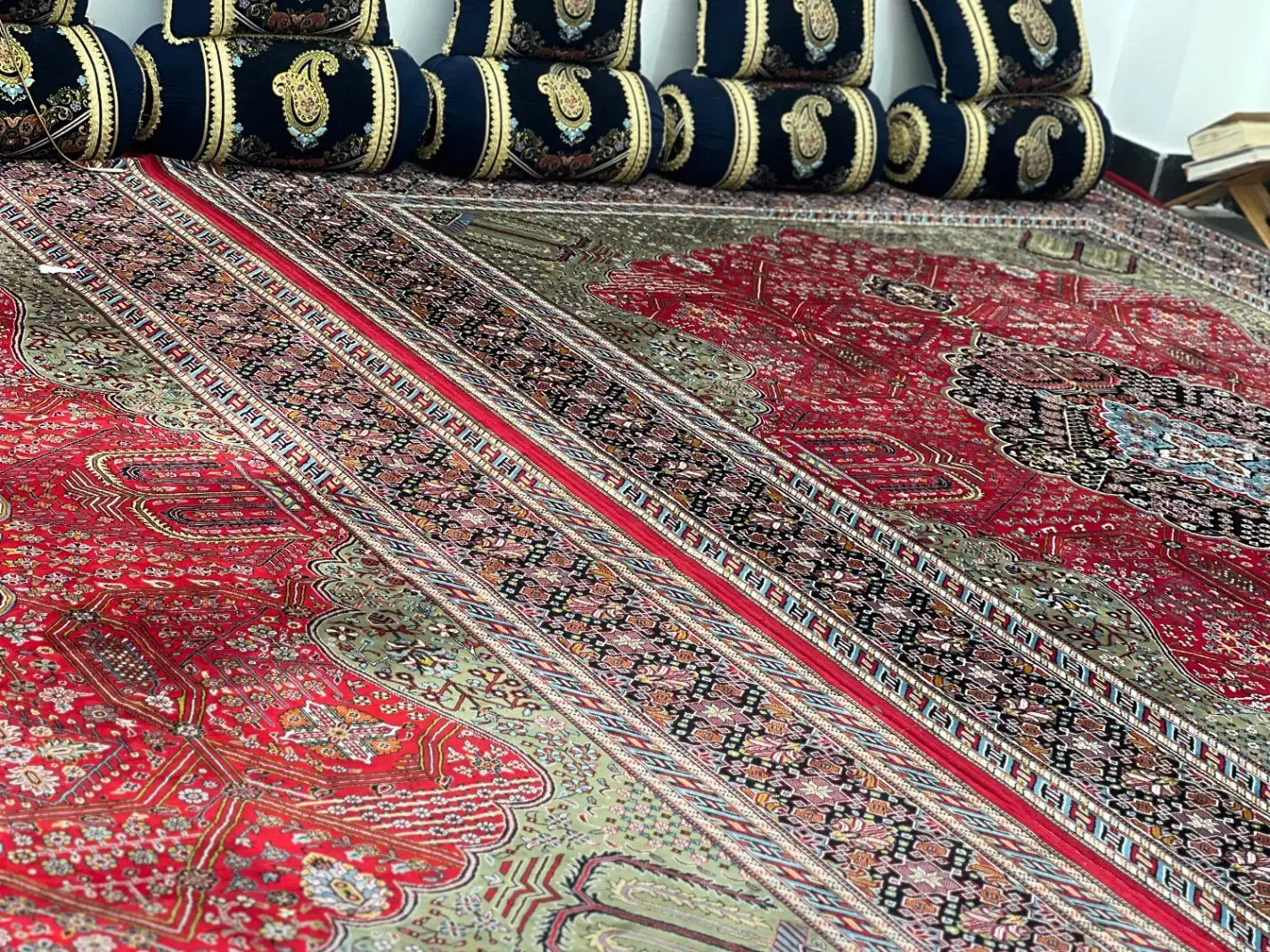 فرش دست دوم در حد نو|فرش|بوشهر, |دیوار