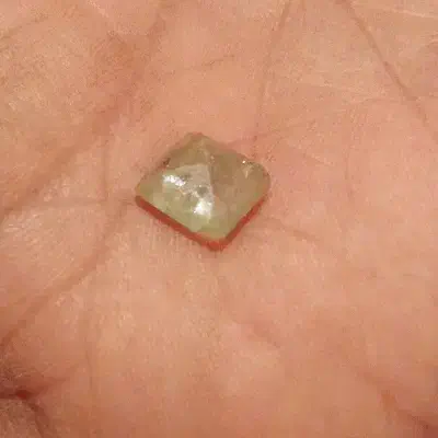 سنگ یاقوت سفید اصل|جواهرات|باقرشهر, |دیوار