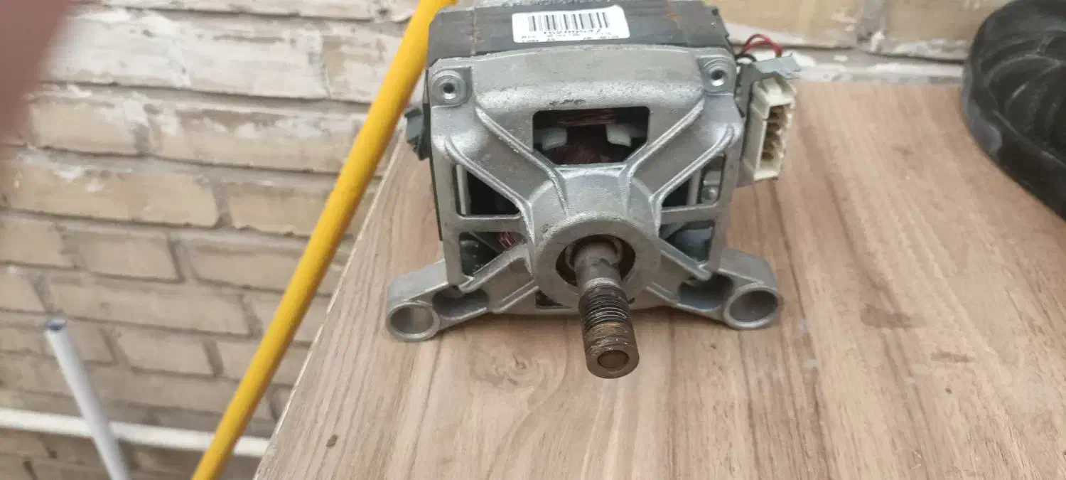 دینام لباسشویی ایتالیایی|ماشین لباسشویی و خشک‌کن لباس|کهریزک, |دیوار