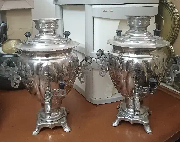 انواع سماور زغالی جدید و قدیمی|کلکسیون اشیاء عتیقه|اراک, |دیوار