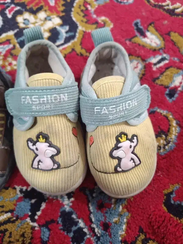 کفش|کفش و لباس بچه|قم, علی آباد سعدگان|دیوار