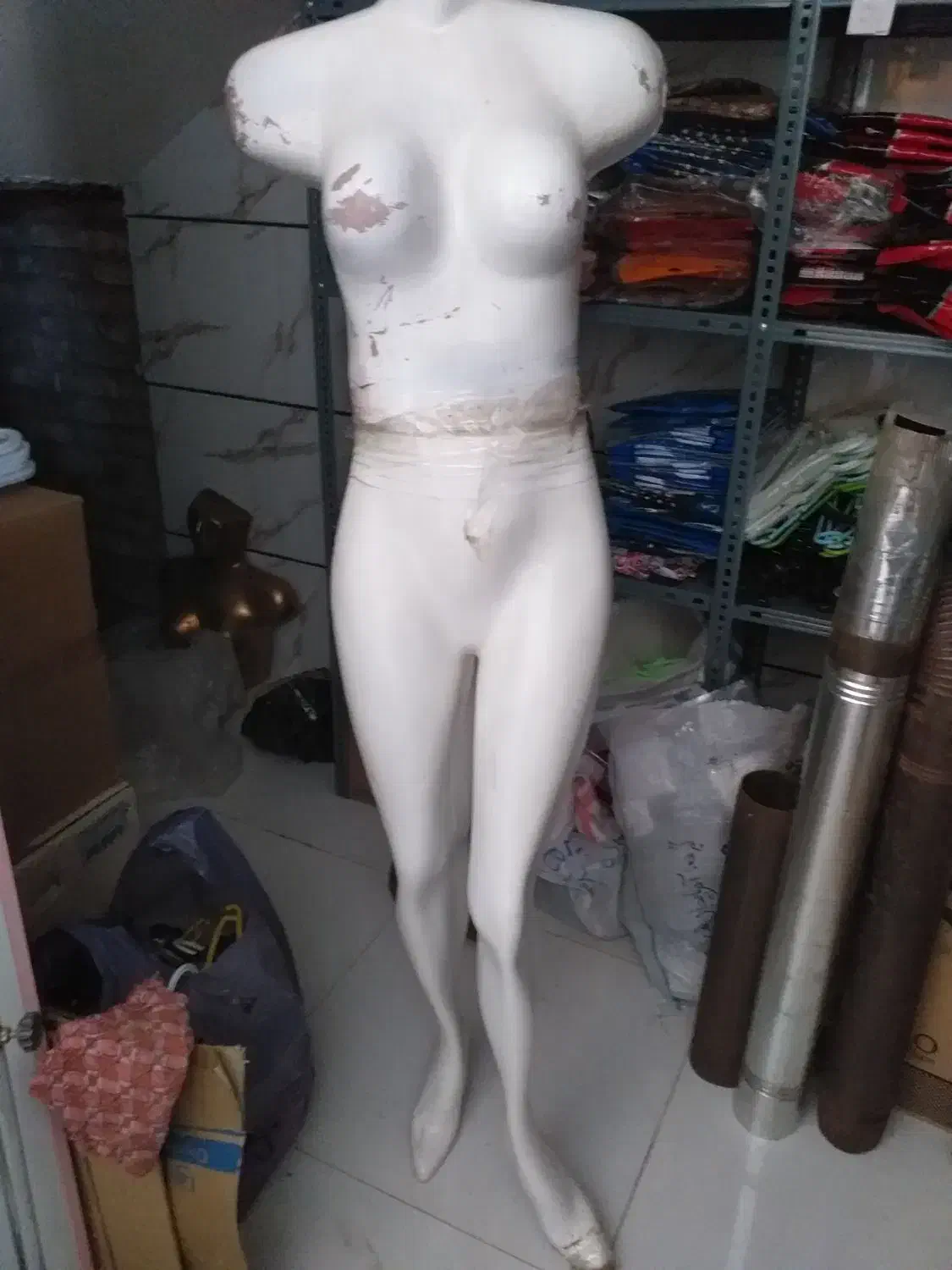 مانکن لباس و آویز لباس|فروشگاه و مغازه|خوی, |دیوار