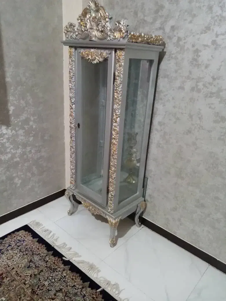 بوفه شیک و منبت کاری شده|بوفه، ویترین، کنسول|فولادشهر, B7|دیوار