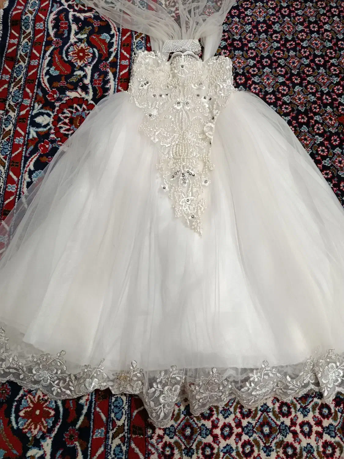 لباس مجلسی|لباس|فیرورق, |دیوار