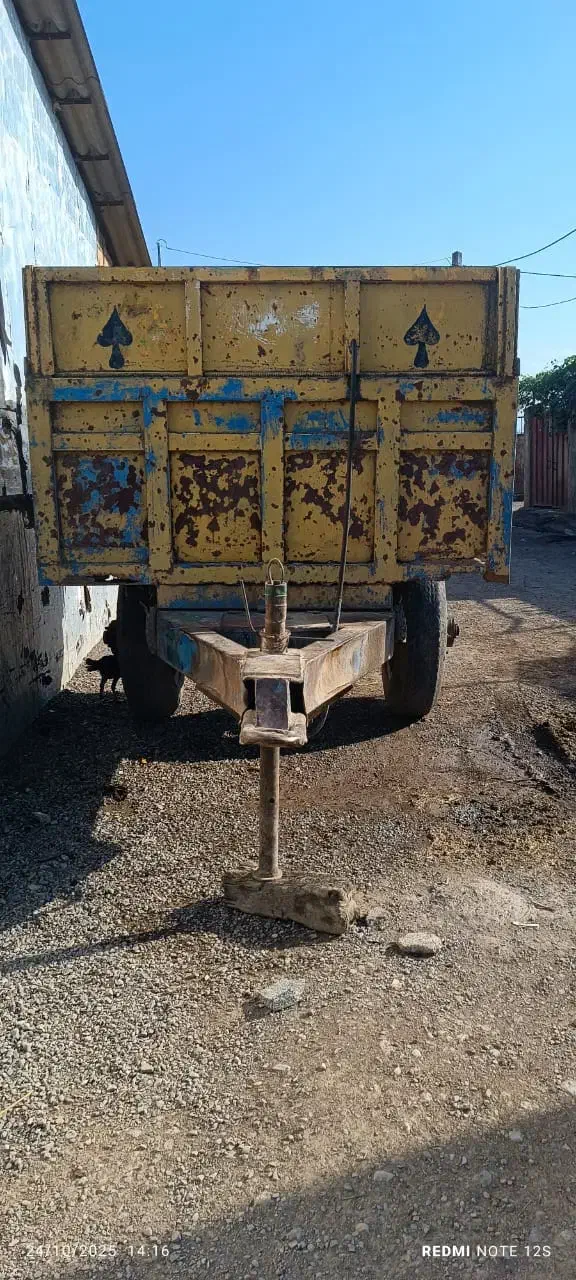 یک تریلی تراکتور رینگ اتوبوسی به فروش میرسد|قطعات یدکی و لوازم جانبی|فاضل آباد, |دیوار