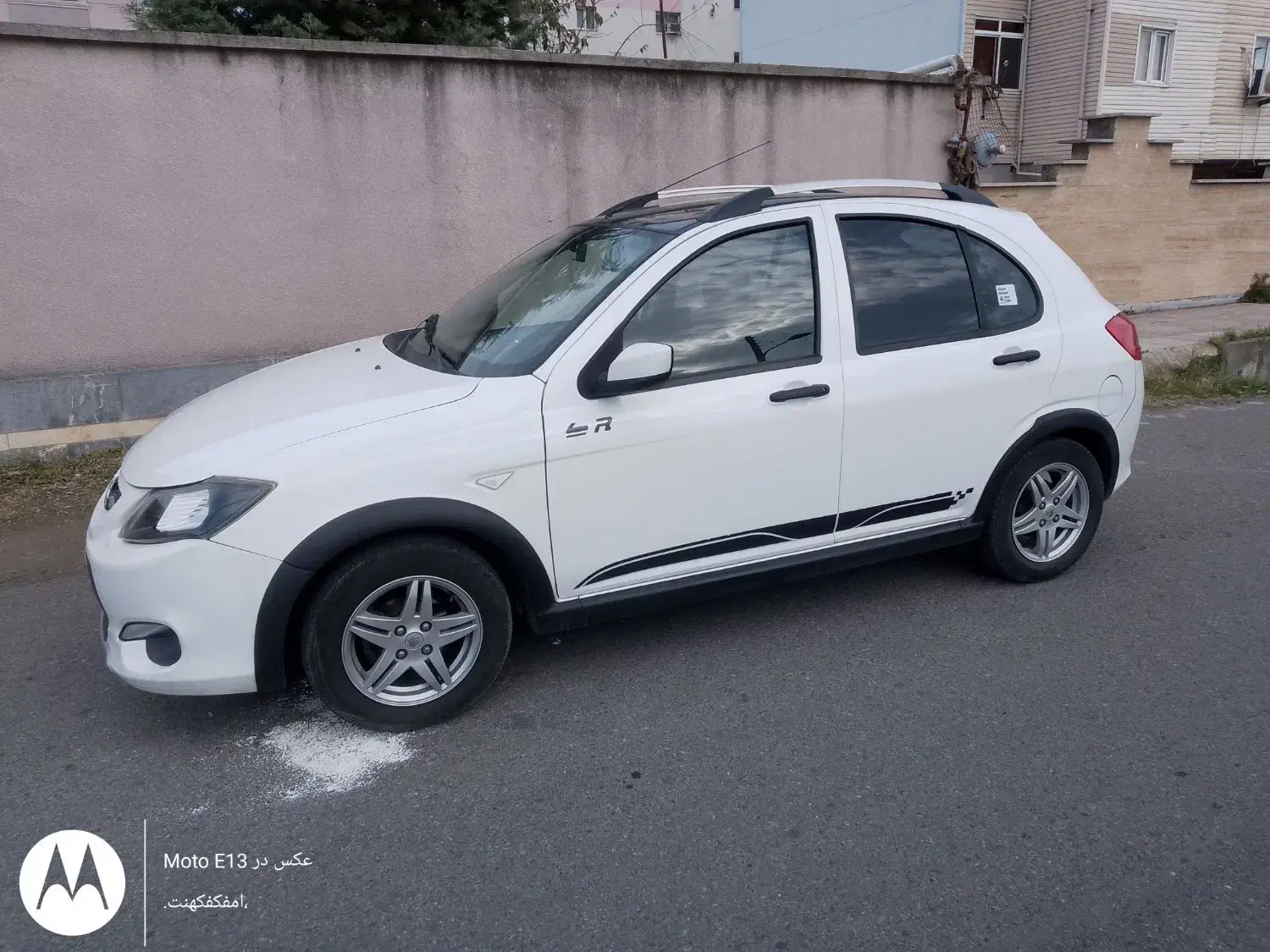 کوییک سفید مشکی رینگ اسپرت پارس خودرویی|خودرو سواری و وانت|بندر انزلی, مسکن مهر|دیوار