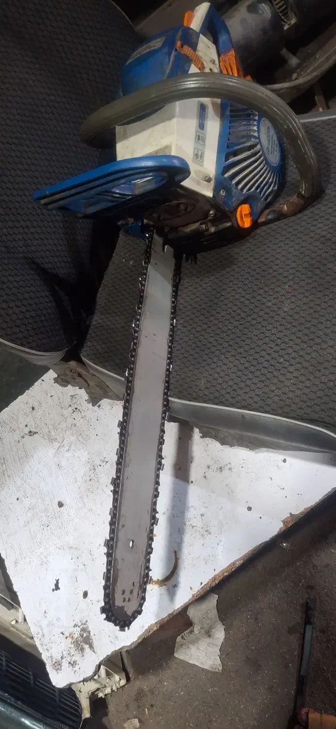 هرس کاری درخت وقعت درخت|خدمات باغبانی و درختکاری|بندر ماهشهر, |دیوار