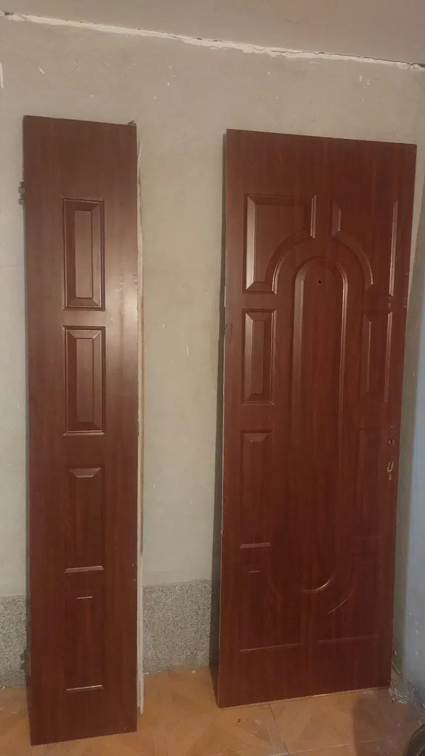 درب و میز چوبی|مبلمان اداری|نیشابور, بلوار گلها|دیوار