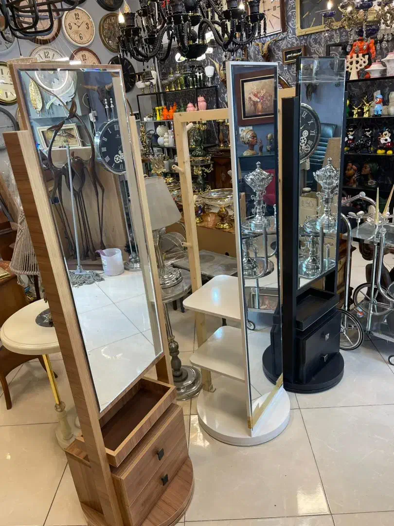 آینه قدی چرخشی|آینه|نیشابور, امین اسلامی|دیوار