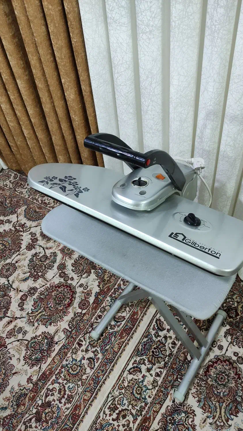 اتو پرسی با میز|اتو و لوازم اتو|هشتگرد, شهرک بعثت|دیوار