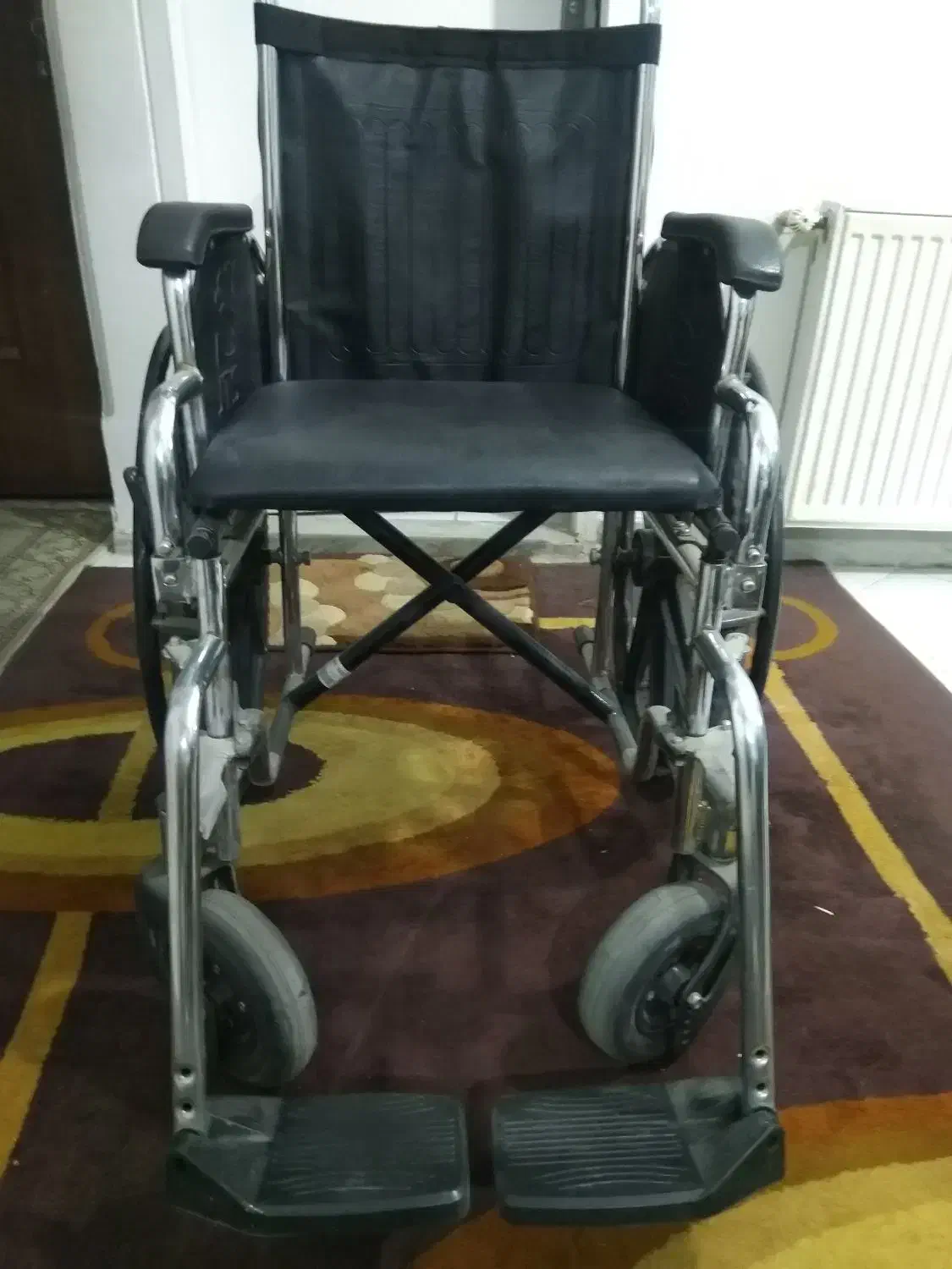 ویلچر محکم با لگن نو|آرایشی، بهداشتی، درمانی|کرج, اصفهانیها|دیوار