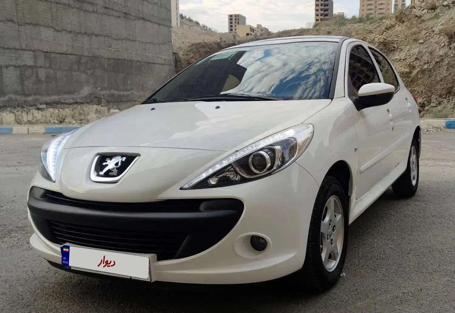 پژو ۲۰۷ ارتقا یافته|خودرو سواری و وانت|رودهن, |دیوار