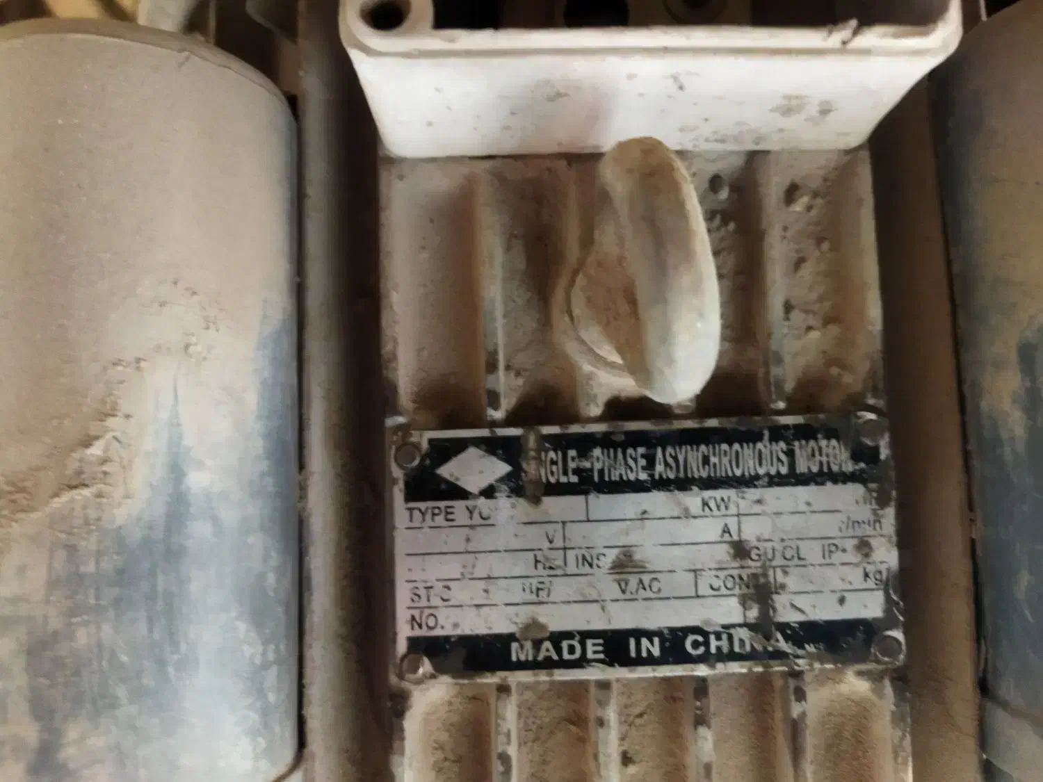 بالابر ساختمانی|مصالح و تجهیزات ساختمان|اسلام‌شهر, شهرک قائمیه|دیوار