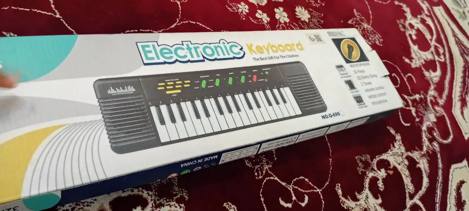 پیانو|پیانو، کیبورد، آکاردئون|سوسنگرد, |دیوار