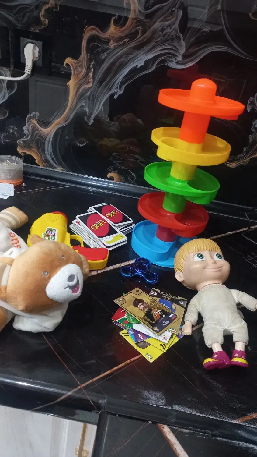 تعدادی اسباب بازی بچگانه|اسباببازی بچه|مشهد, هنرور|دیوار