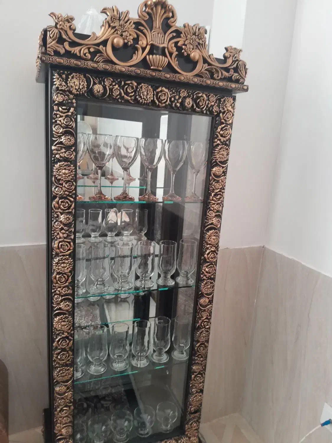 ویترین درحدنو|بوفه، ویترین، کنسول|شهرضا, |دیوار