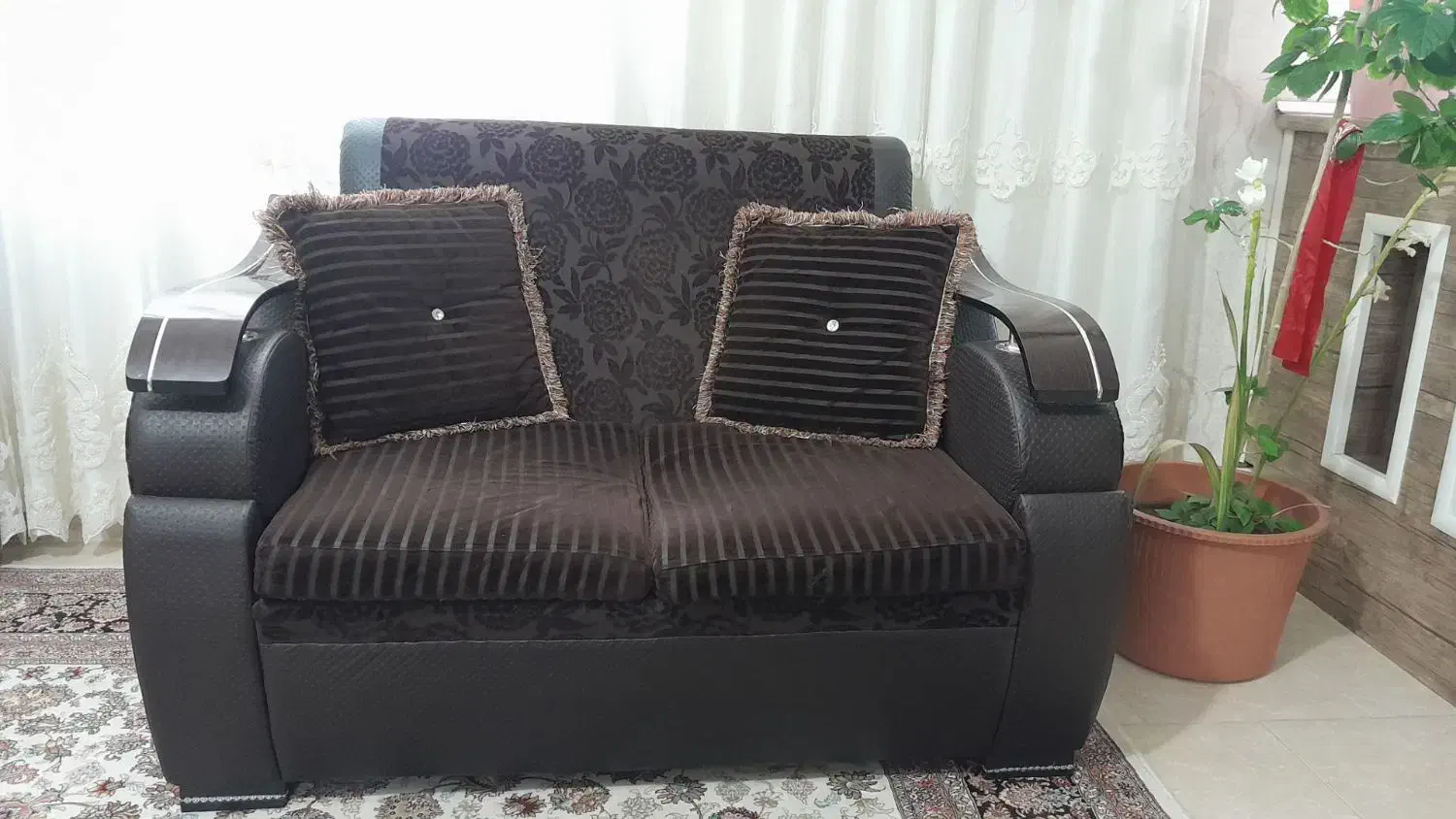 مبل راحتی ۹ نفره|مبلمان خانگی و میز عسلی|ماکو, |دیوار