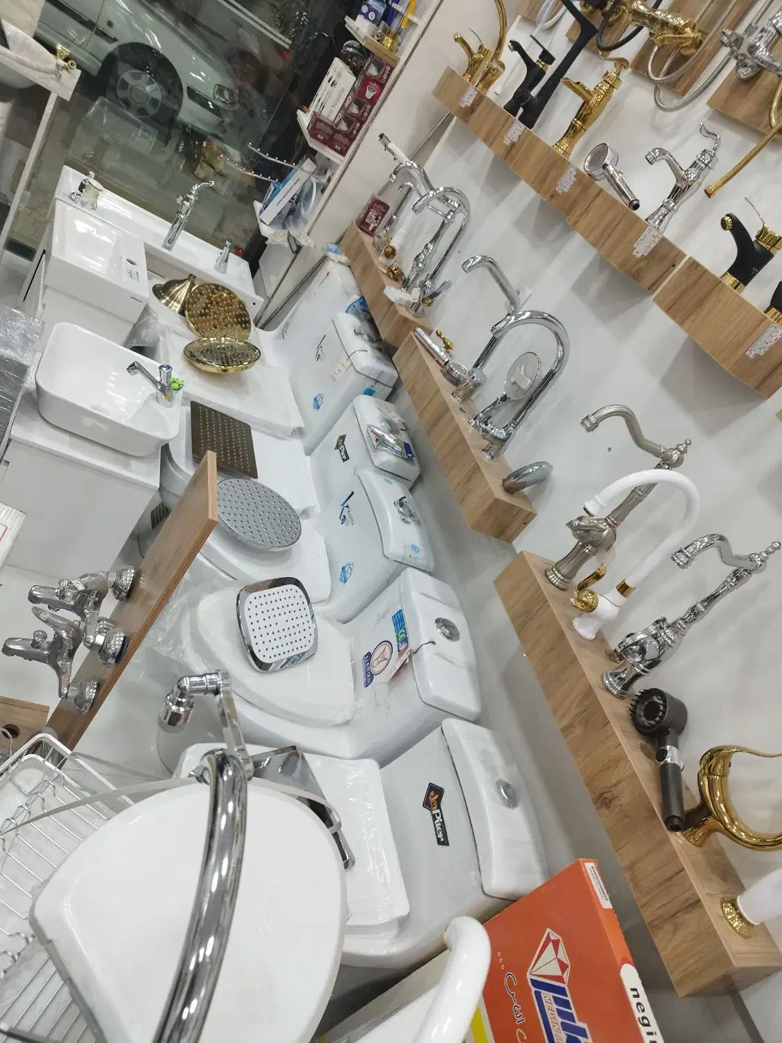 فروشگاه انواع شیرآلات، هود،روشویی،توالت فرنگی|لوازم سرویس بهداشتی|قم, پردیسان|دیوار