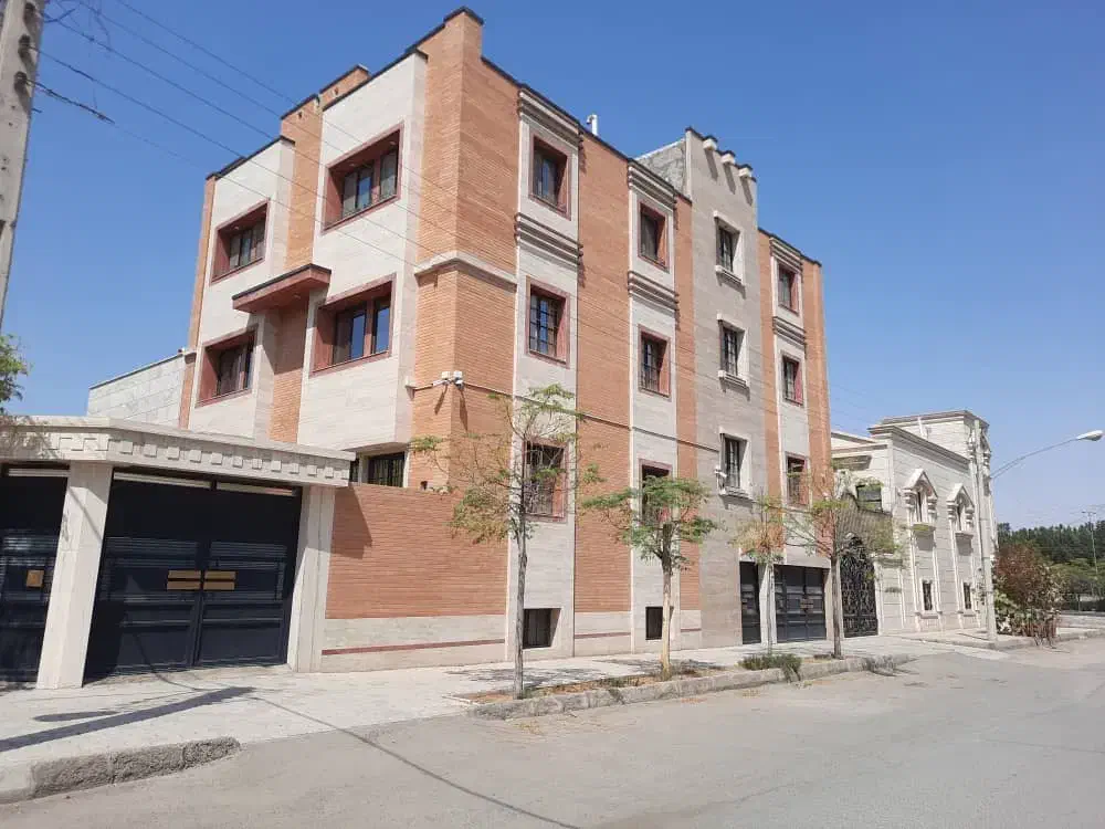 اپارتمان ۱۴۷ متری|فروش آپارتمان|کاشان, زیتون|دیوار