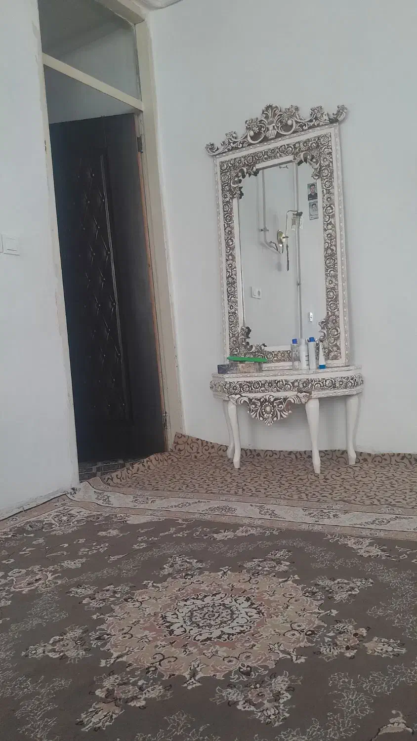 منزل های مبله خواب دار و بدون خواب|اجارهٔ کوتاه‌مدت آپارتمان و سوئیت|خرم‌آباد, |دیوار