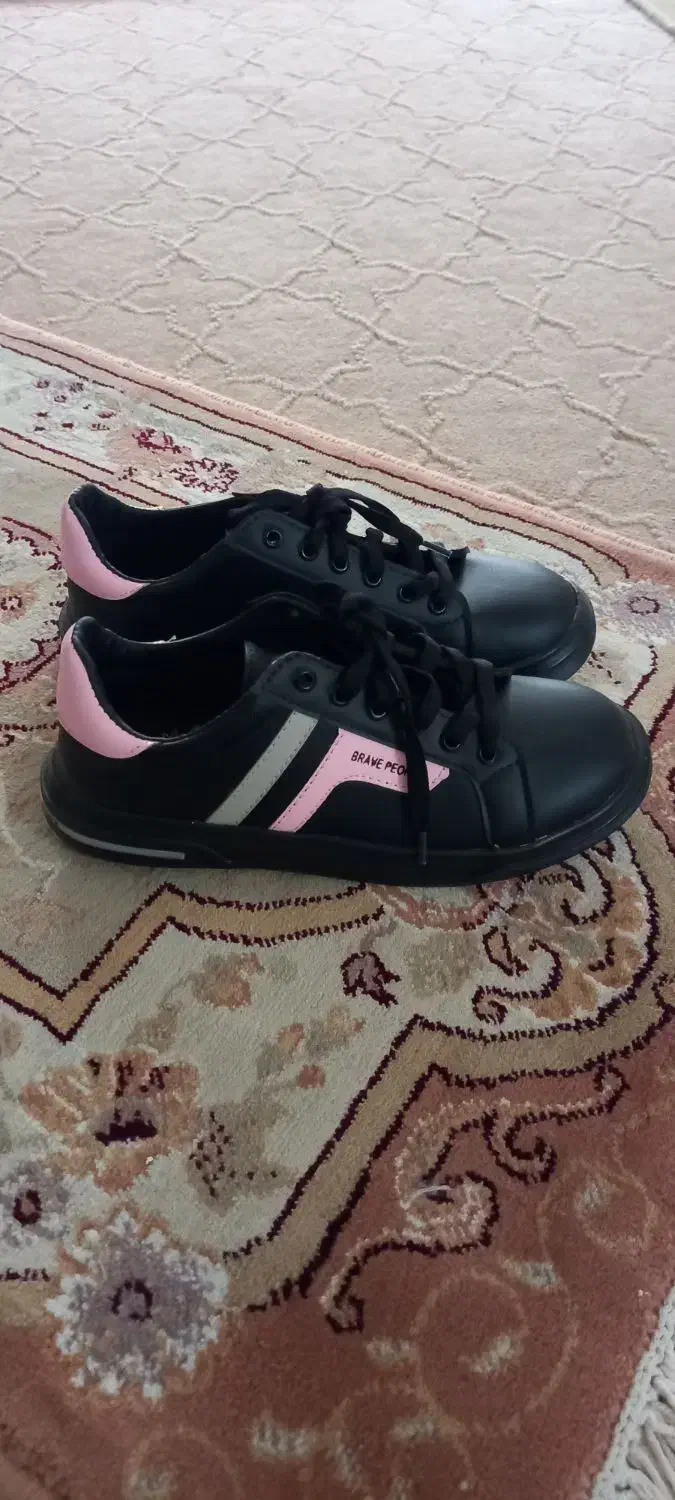 کتونی نو|کیف، کفش، کمربند|بجنورد, |دیوار