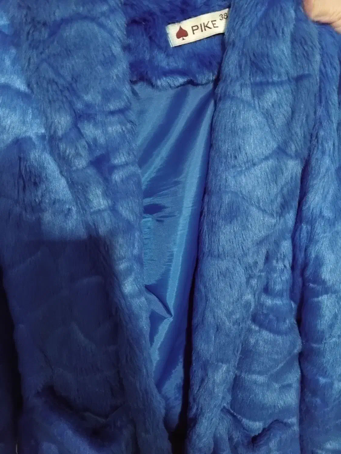 ۲ عدد پالتو خز و پوست نو فروش فوری قیمت پایین|لباس|مشهد, سجاد شهر|دیوار