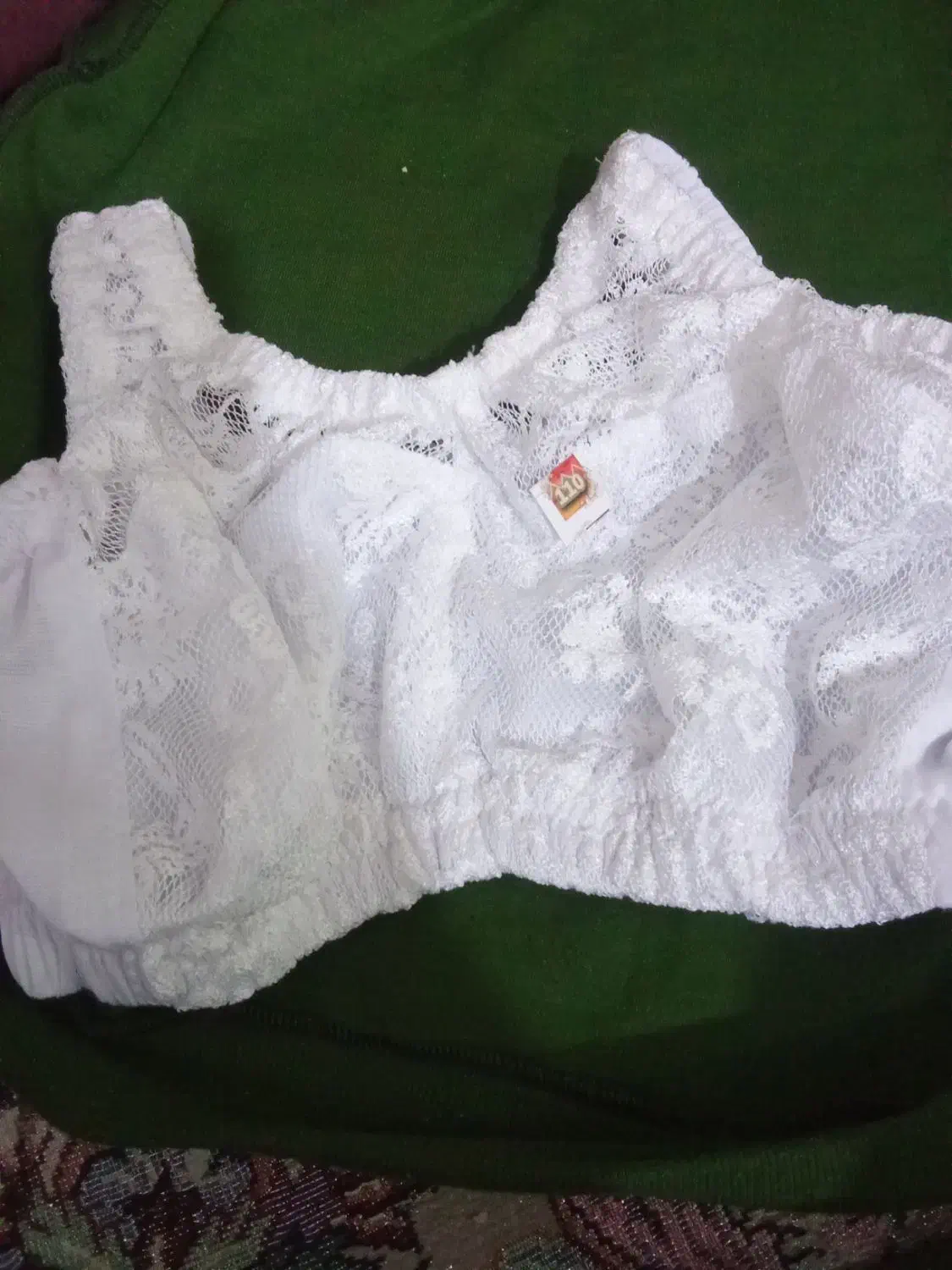 با سلام و خسته نباشید همشهری هایی عزیز|لباس|قم, قلعه کامکار|دیوار