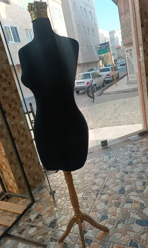 مانکن|فروشگاه و مغازه|قم, انسجام|دیوار
