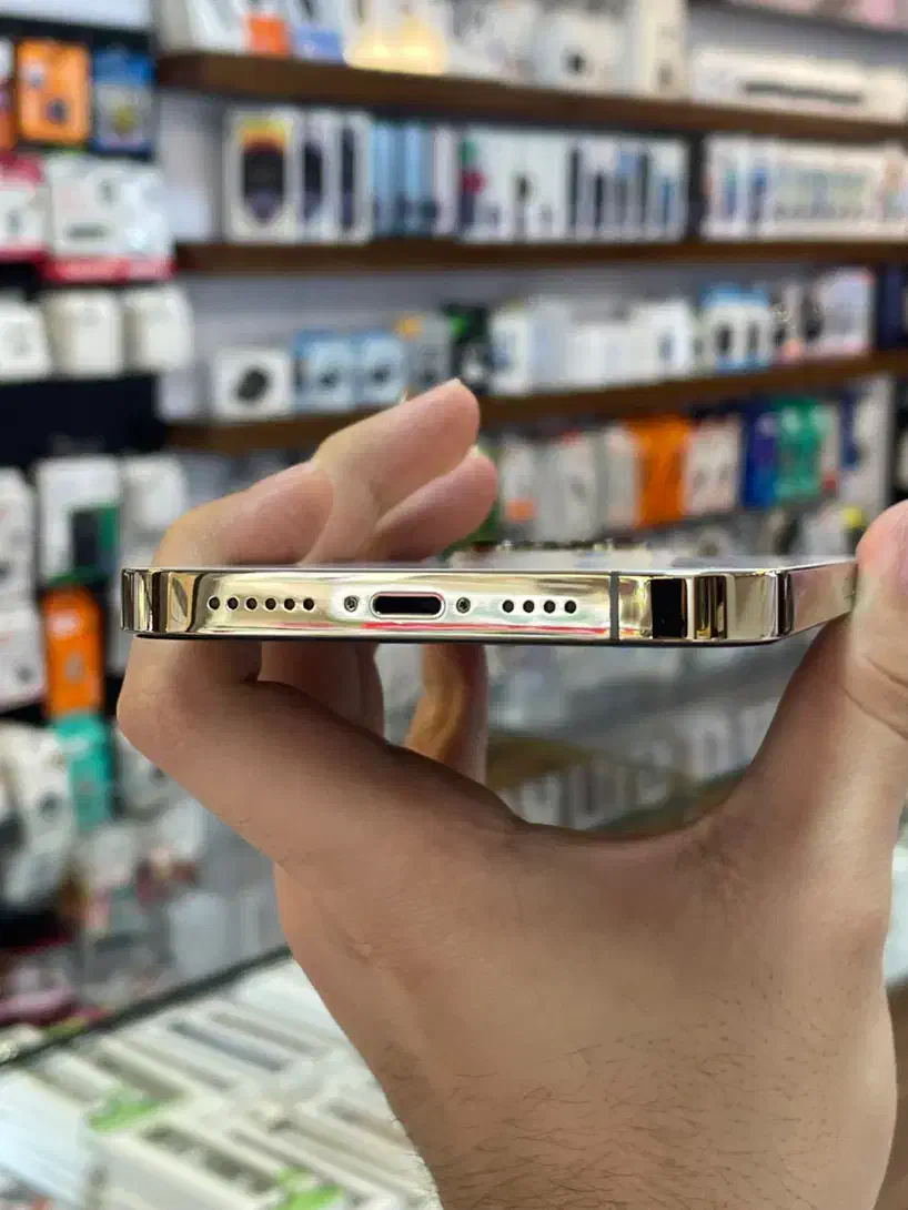 اپل iPhone 13 Pro Max حافظه 256 گیگ پک اصلی|موبایل|رشت, منظریه|دیوار