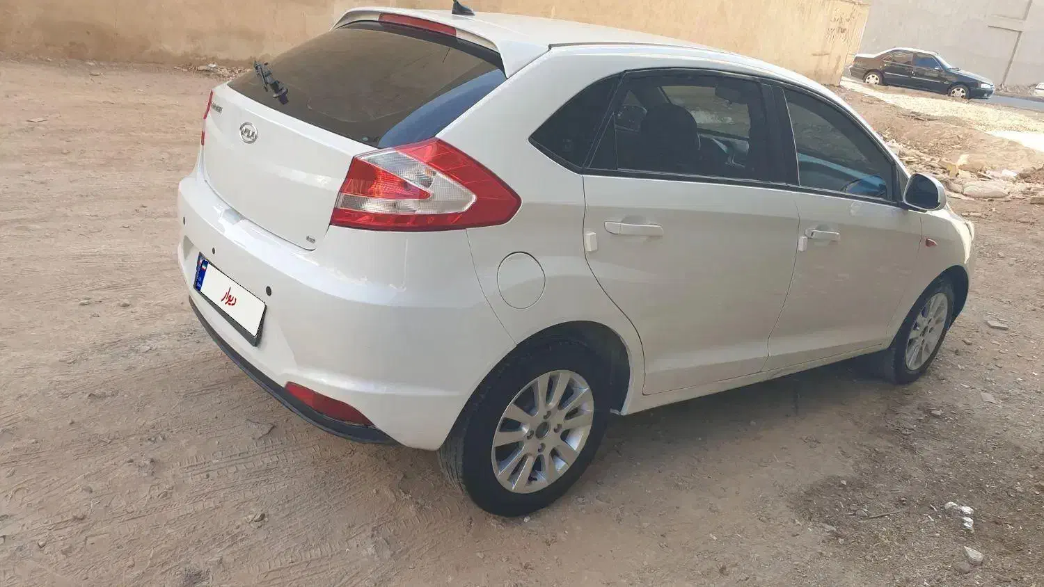 فروش ام وی ام۳۱۵بیرنگ۹۴|خودرو سواری و وانت|قم, زنبیل آباد|دیوار