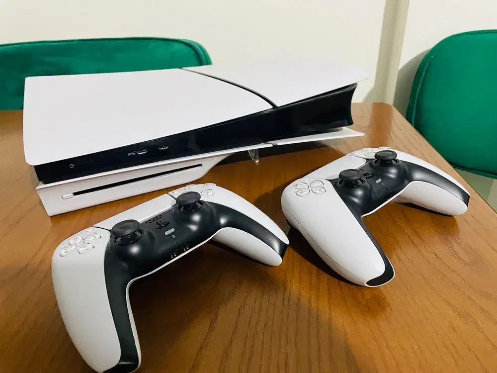 ps5  دیسک خور دو دسته|کنسول، بازی ویدئویی و آنلاین|تهران, آذری|دیوار