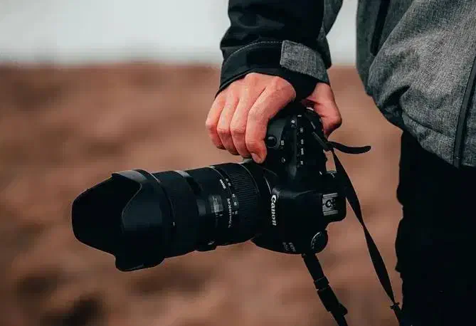 استخدام فیلمبردار وعکاس و ادیتور|استخدام هنری و رسانه|رباط‌کریم, رباط‌کریم|دیوار