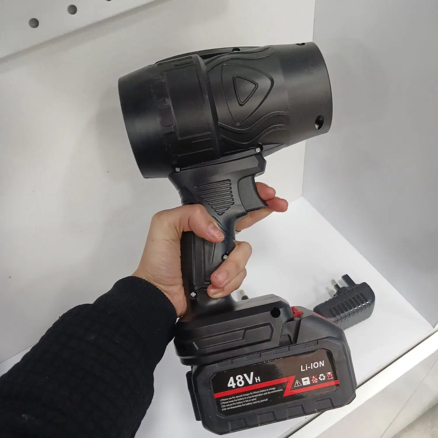 جت فن شارژی 48 ولت|پنکه و تصفیه‌کنندهٔ هوا|تبریز, |دیوار