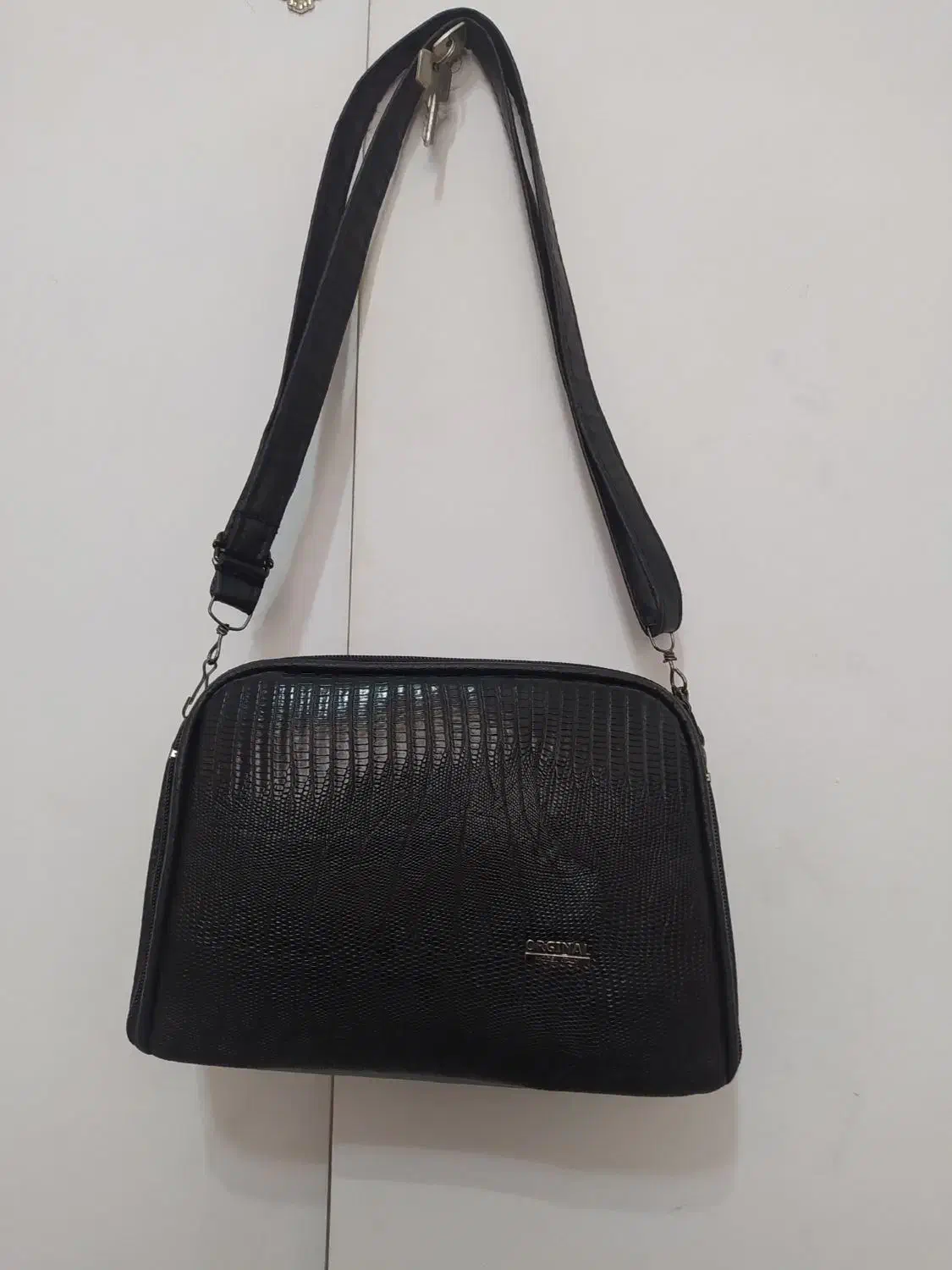 کیف زنانه|کیف، کفش، کمربند|پاکدشت, پاکدشت (مامازند)|دیوار